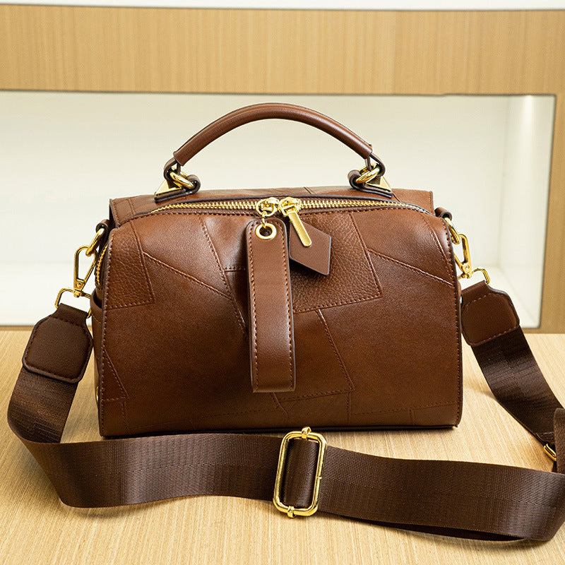 Special-interest Design Pillow Stitching Leather Shoulder Crossbody