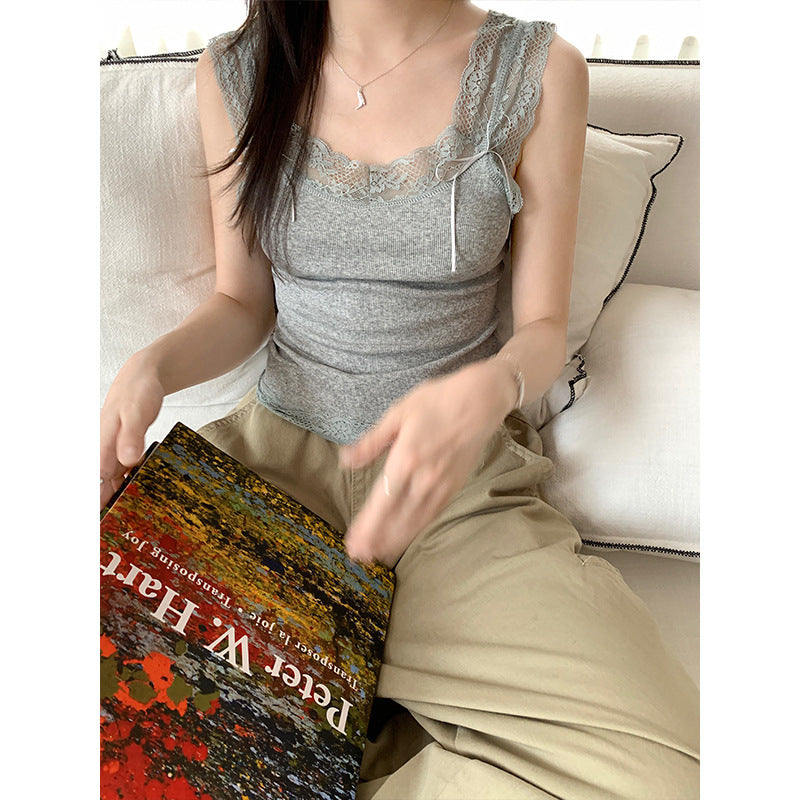 Sweet And Spicy Lace Stitching Floral Slim-fitting Suspenders Vest